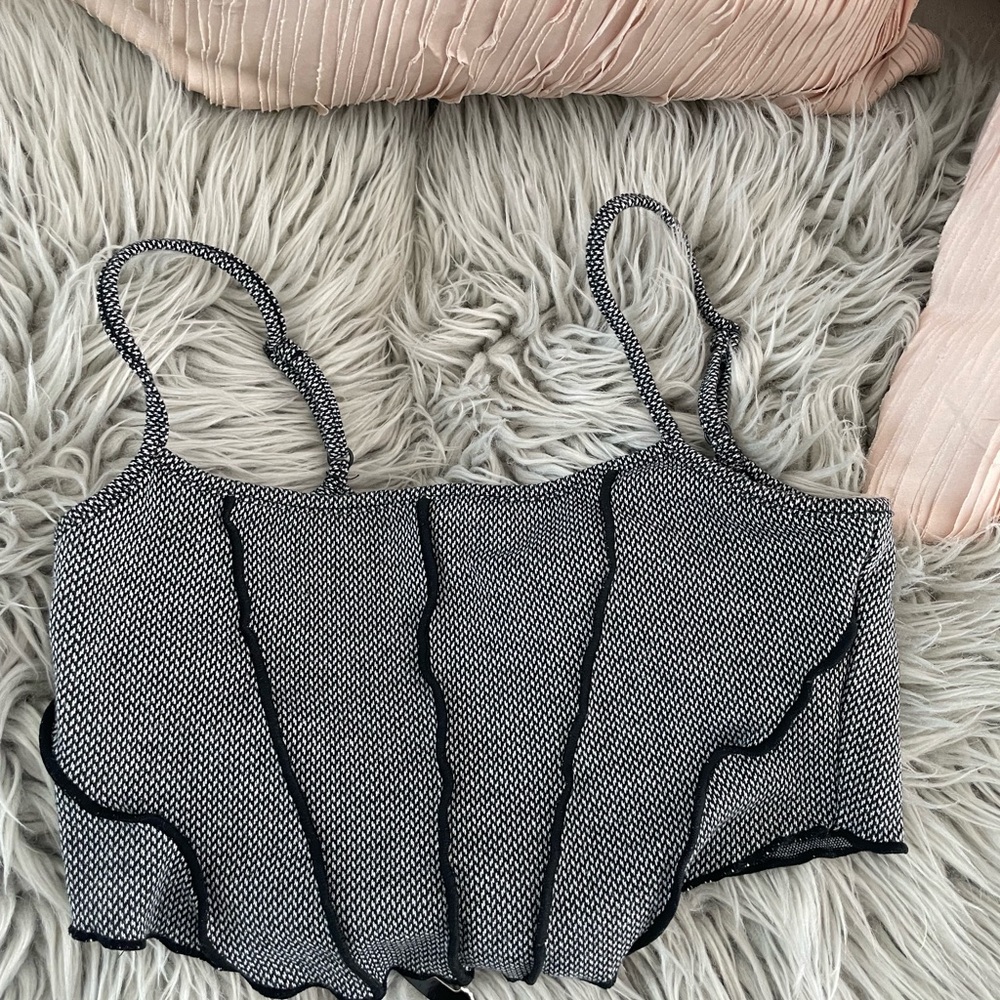 Cute crop top